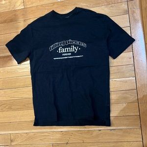 Filling pieces black t shirt. Oversized fit. Size medium